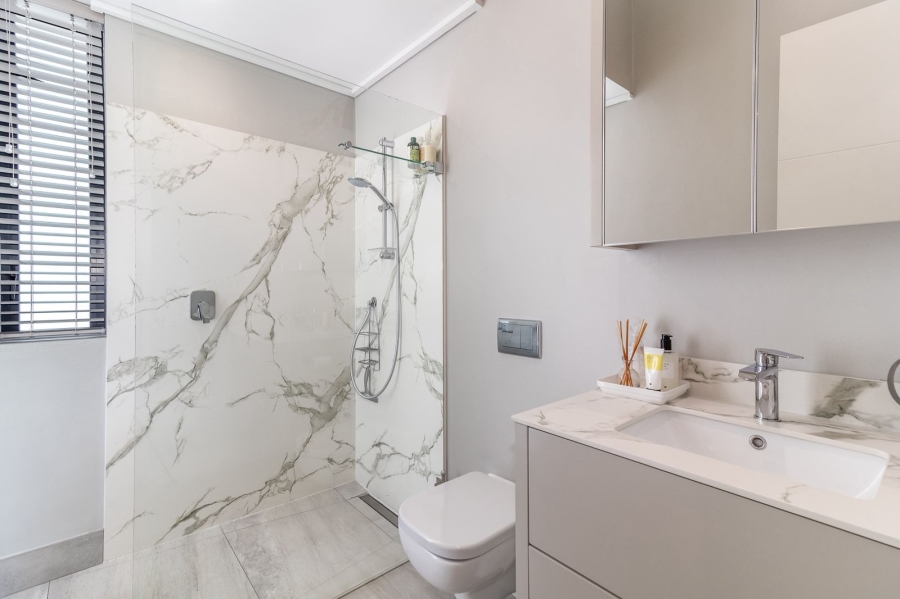 4 Bedroom Property for Sale in Pearl Valley at Val de Vie Western Cape